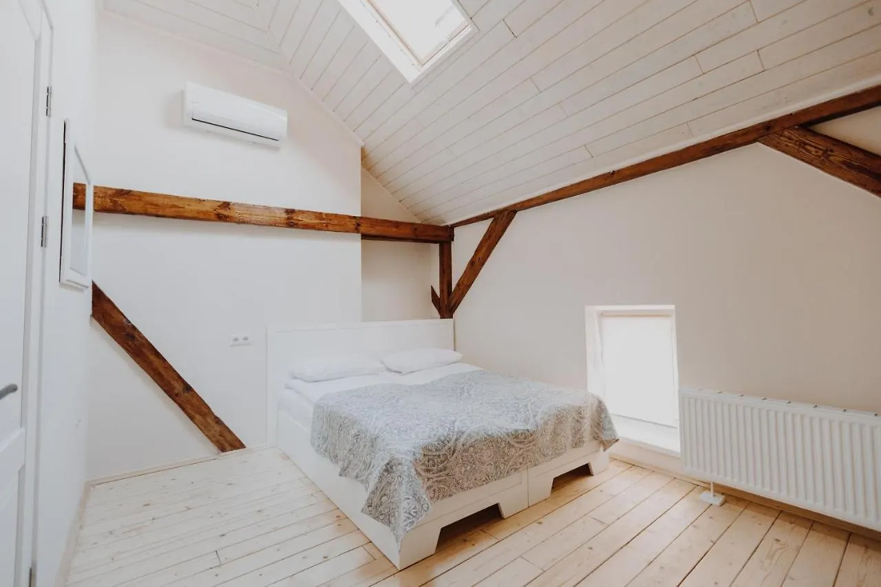 Hotel N°10 Lviv