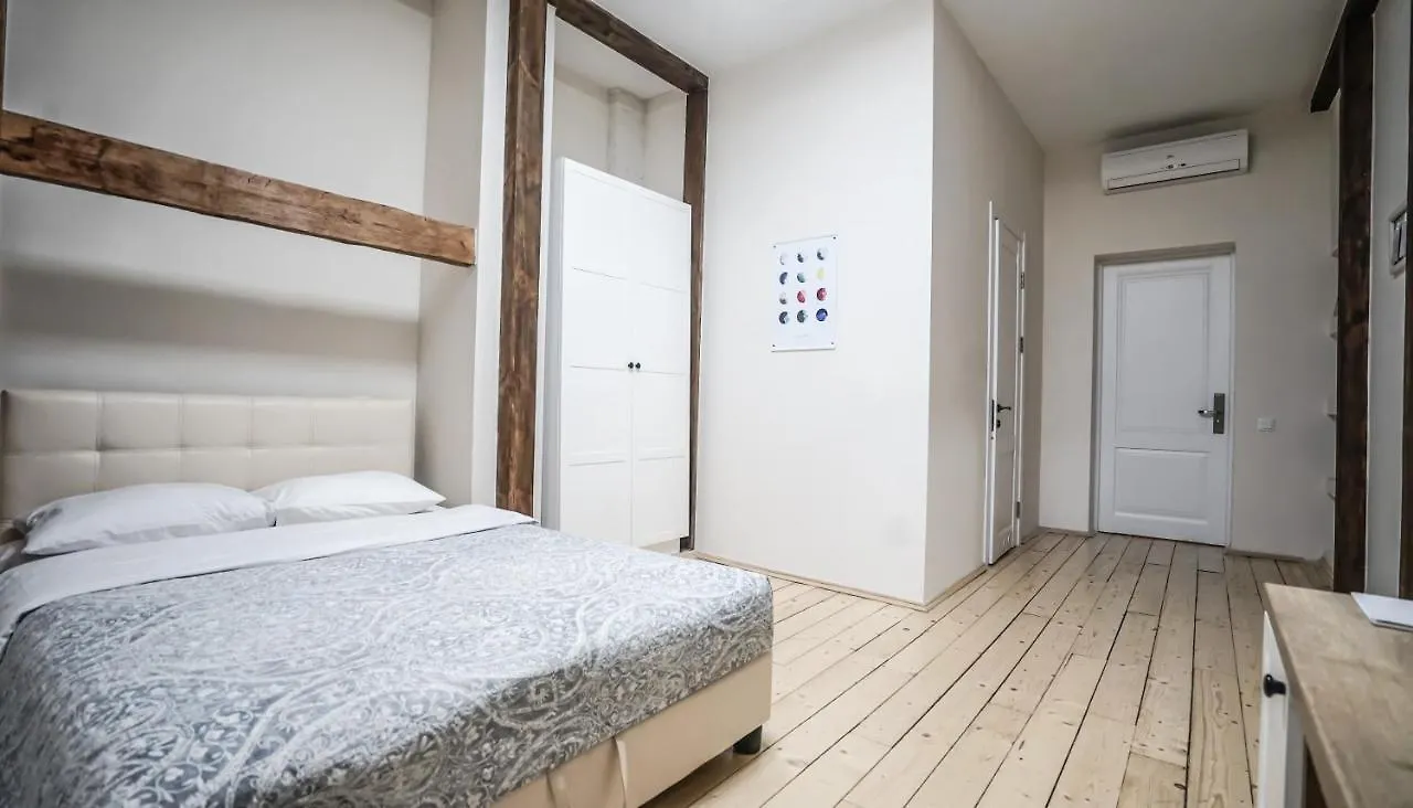 Hotel N°10 Lviv