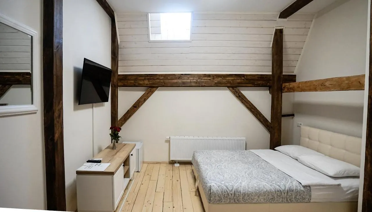 Hotel N°10 Lviv